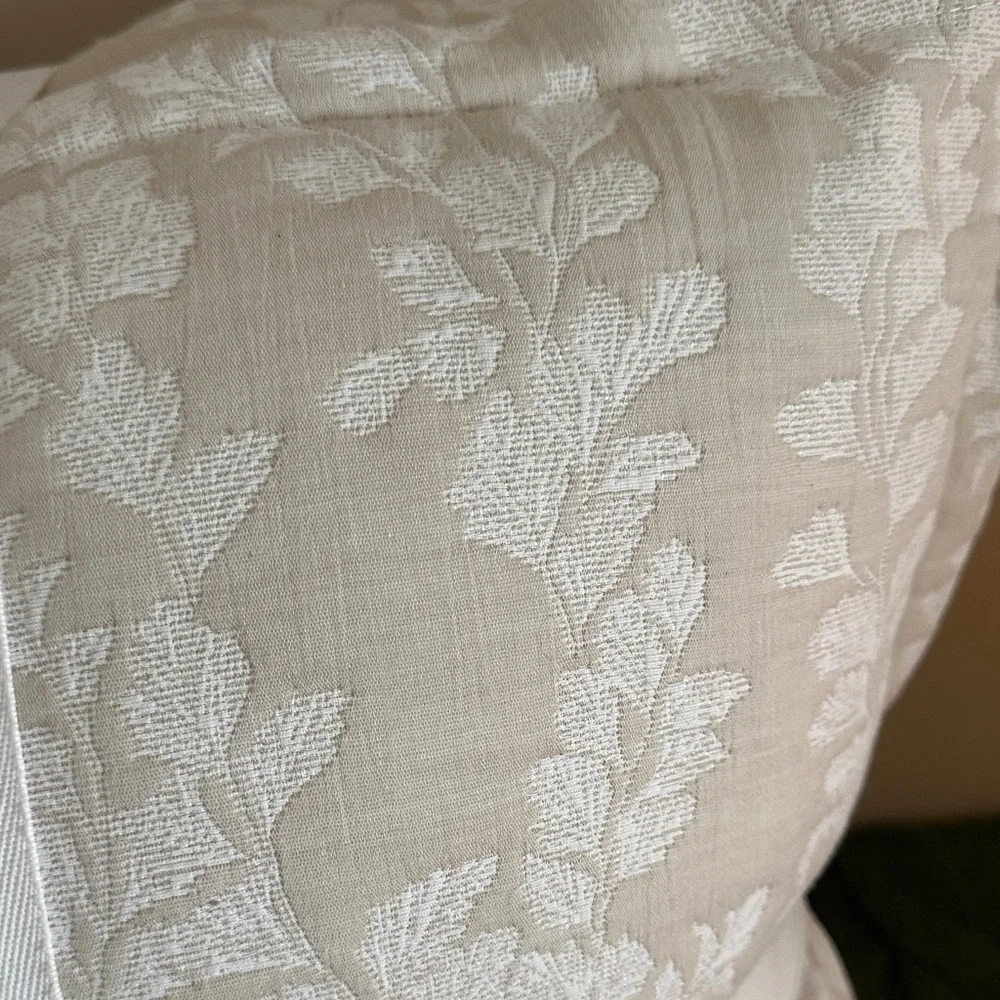 Laura Ashley Waxham Pillows White & Ivory Leaf Print Set of 2 Gorgeous! NEW!
